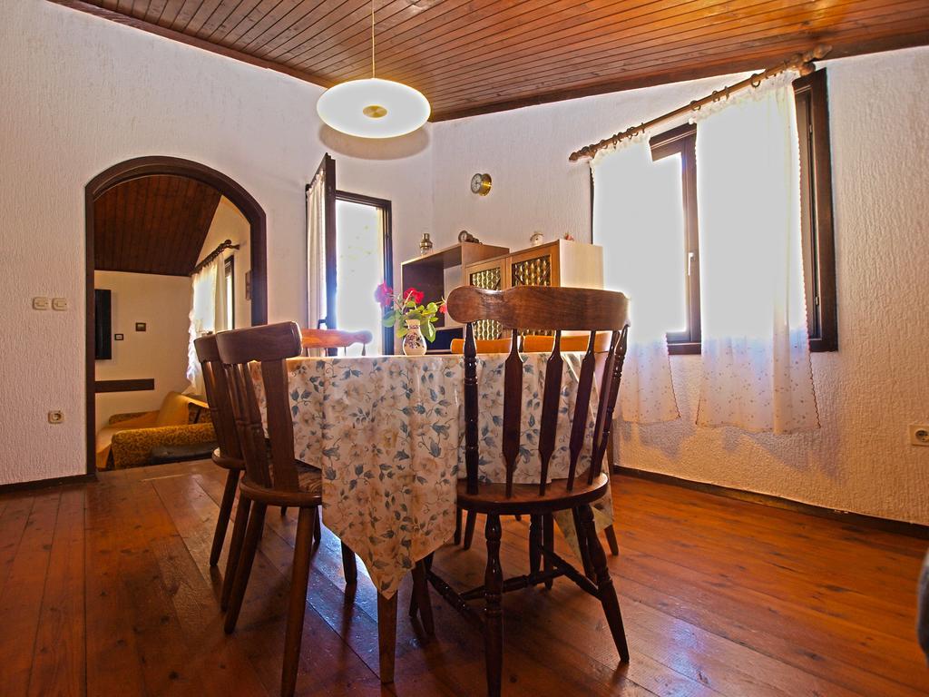 Apartments Antica Pula Luaran gambar